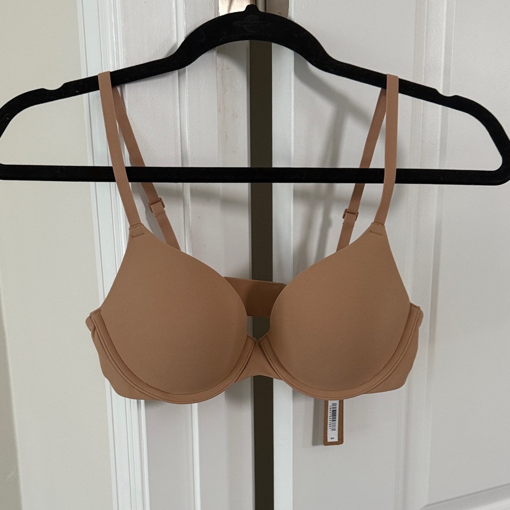 SKIMS Nude Supportive Bra
